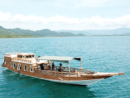 Paket Tur Pulau Komodo 1 Hari Dengan Wooden Boat