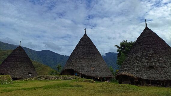 Desa Wae Rebo: Destinasi Impian di Flores untuk Petualang dan Pecinta Budaya