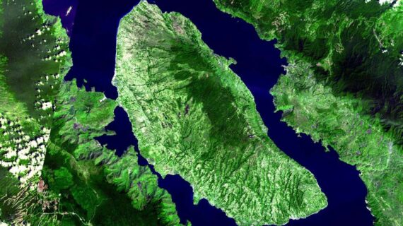 Lake Toba: The World’s Largest Volcanic Lake and a Natural Wonder
