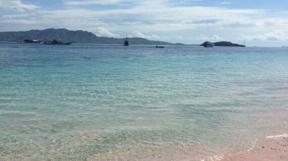 Labuan Bajo: Destinasi Wisata yang Menawarkan Keindahan Alam dan Budaya
